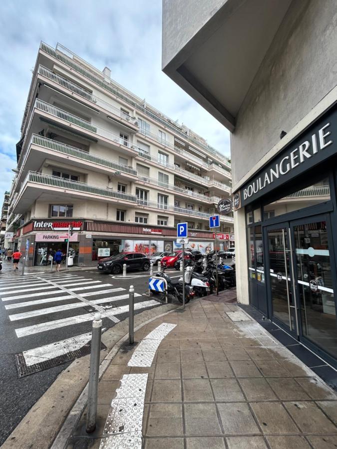 Appartement Lumineux Avec Balcon A Proximite De La *